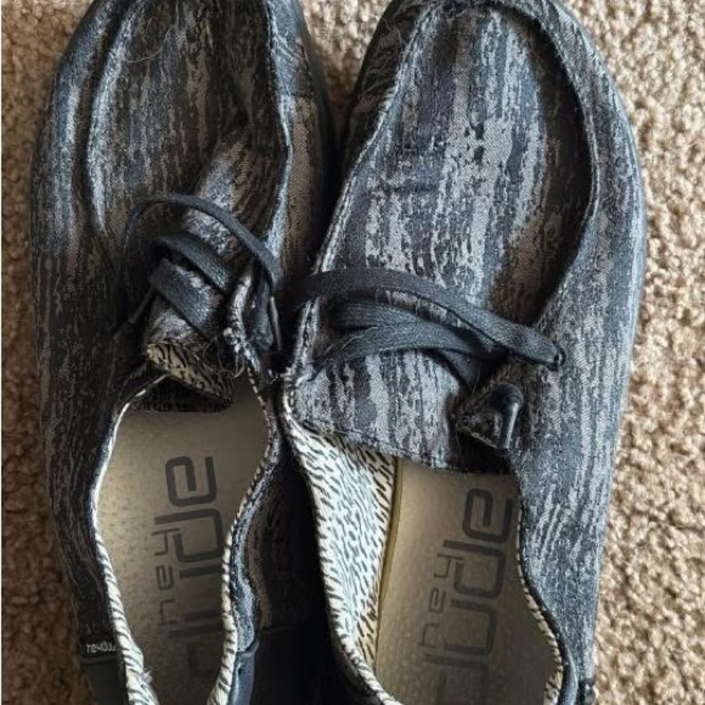 Hey Dude Women’s Black Shoes
